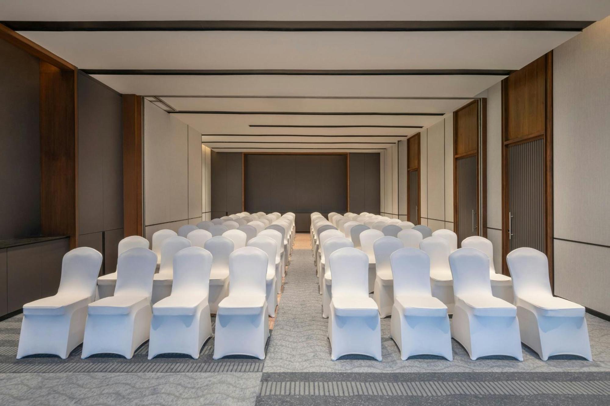 Four Points By Sheraton Chennai, Velachery Buitenkant foto